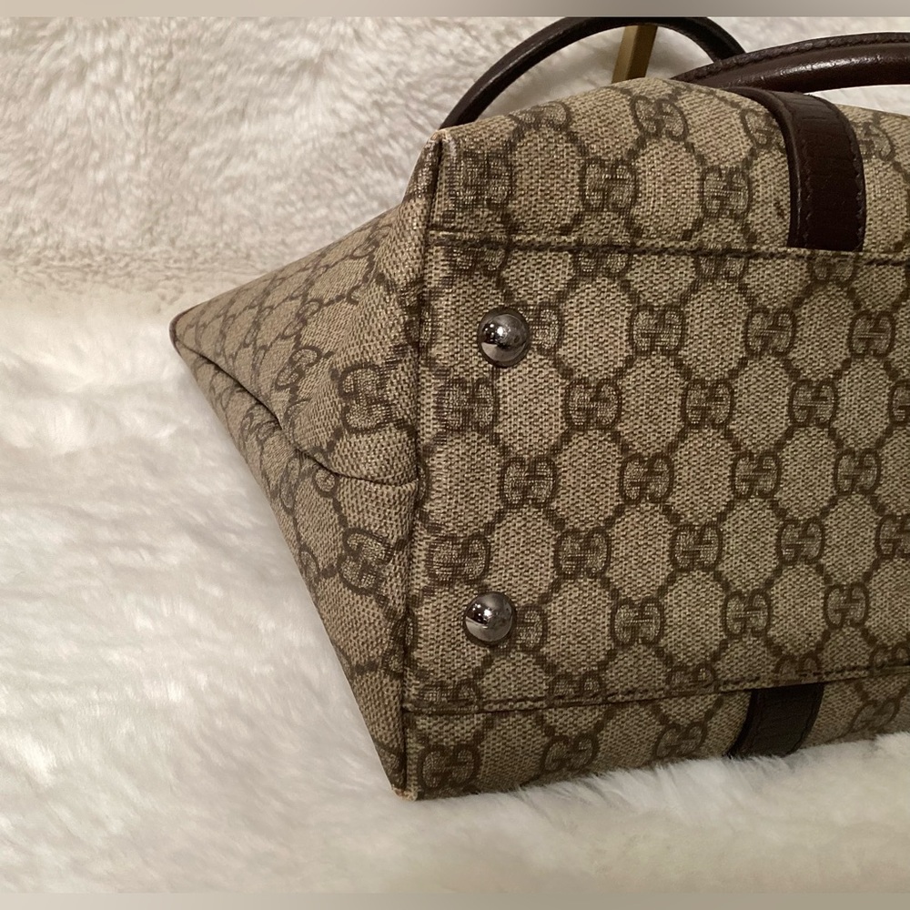 Gucci - Picture 11 of 11